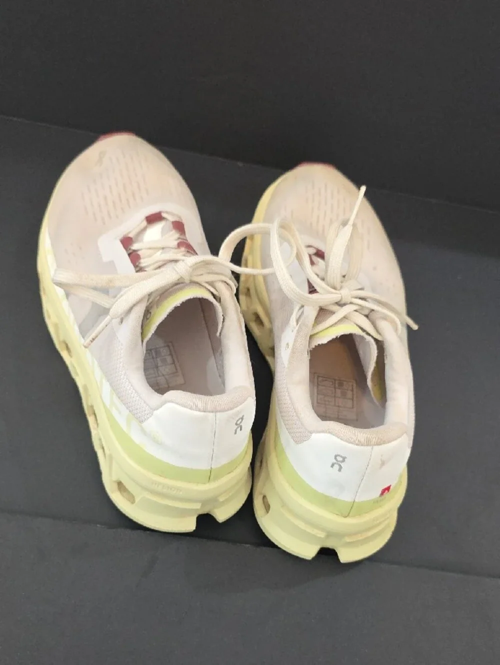 On Running CloudMonster Women’s Pale Pink Mesh & Yellow Sole Size 7